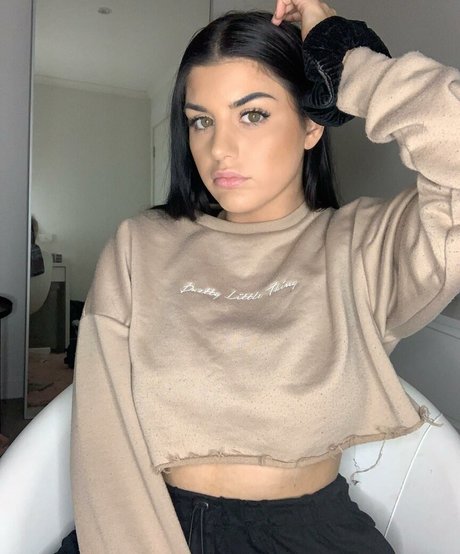 Jesy Lee high quality star photos