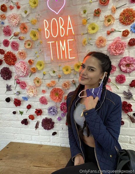 queenkpxoxo1 nudes star gallery