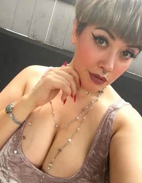 captainpartytits erotic star photos