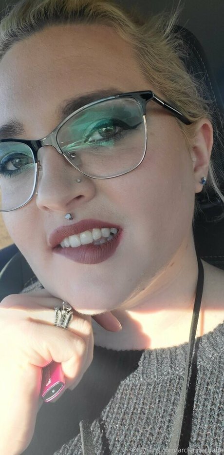 arcfennecbabe model beautiful galleries