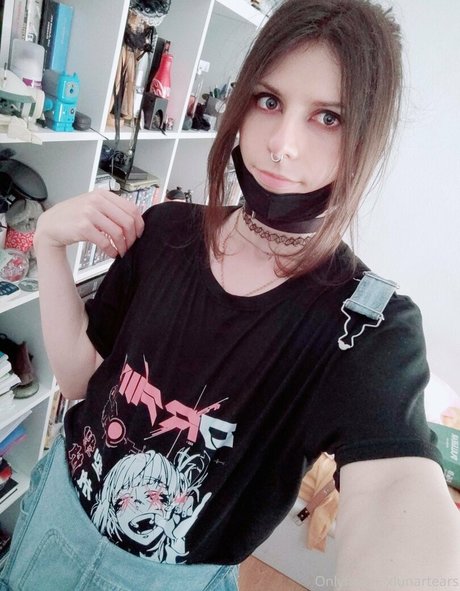 Xlunartears nudes star pic