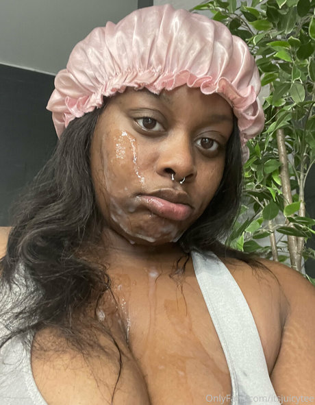 itsjuicytee best star image