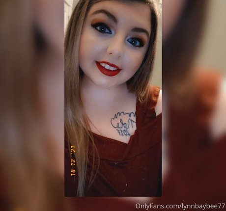 lynnbaybee77 pornographic model img