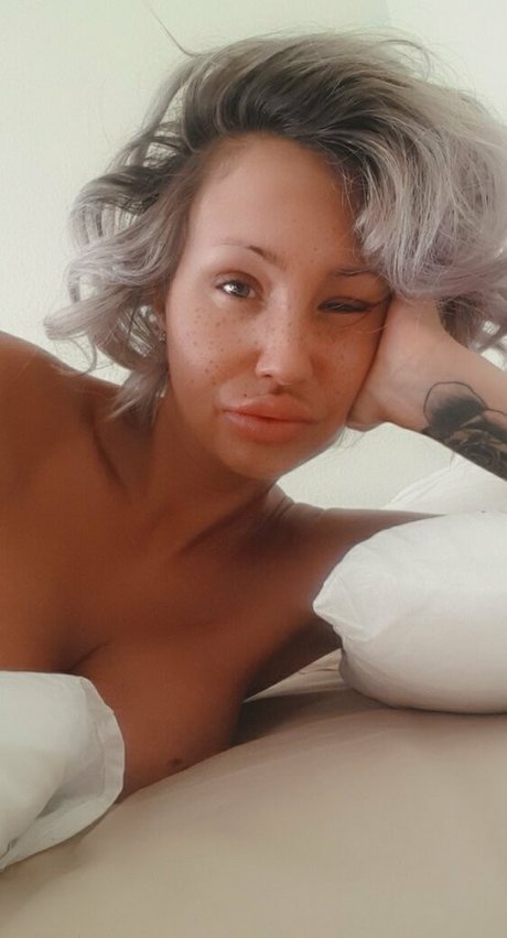 cristinacielo_ nude star pic