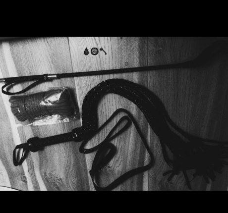 lilithlilian sexy pornstar photos