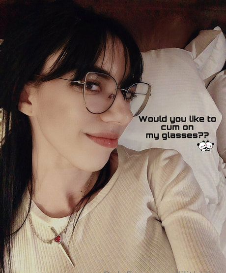 lilithlilian erotic actress pictures