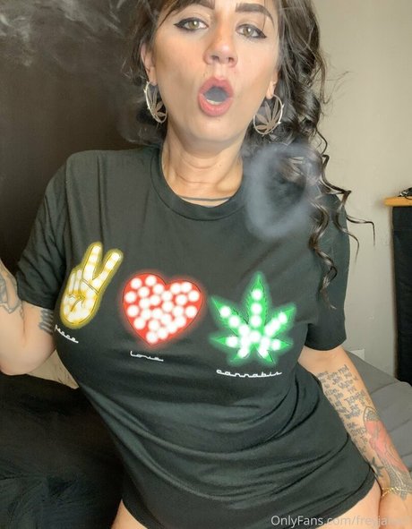 freyjaluv1 model beautiful photos