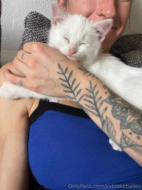 skinny blonde milf onlyfans sexy naked gallery