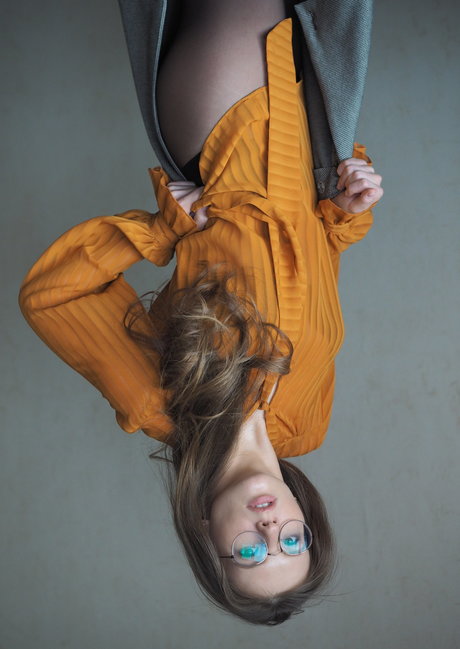 Anyutamoor exclusive actress images