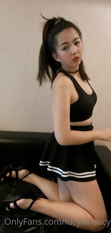 lucyxxxlucy top star pic