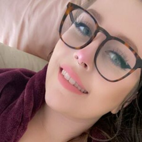 peachy virgo star adult img