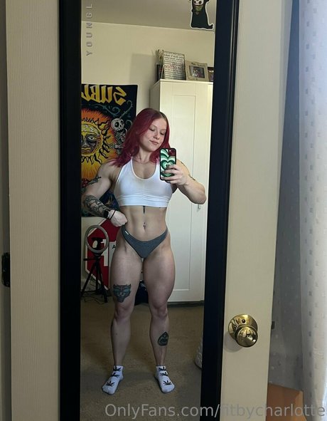 fitbycharlotte sexy model img