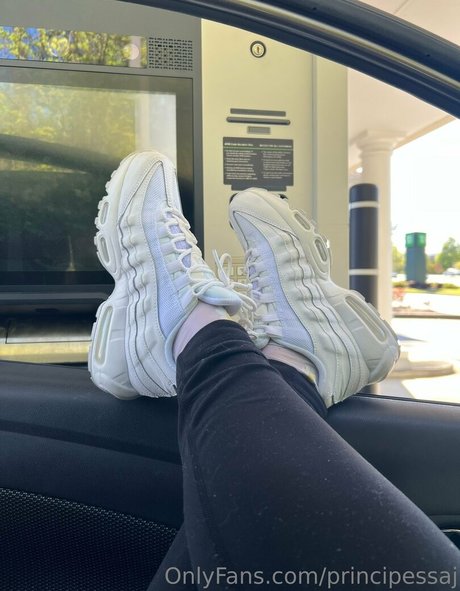 nipples onlyfans free naked archive