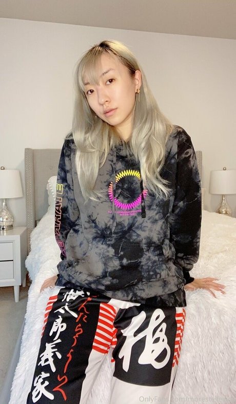 morestellewds star beautiful photo