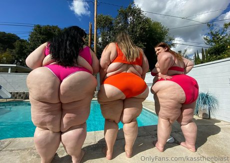 kasstheeblast hot actress archive