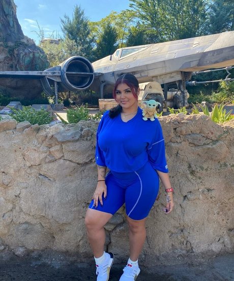 Marian Tatte perfect model photo