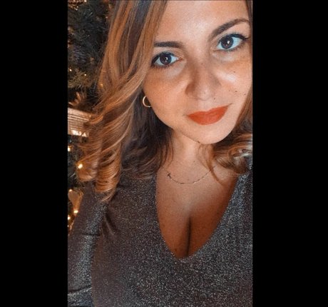 Teresa V free pornstar picture