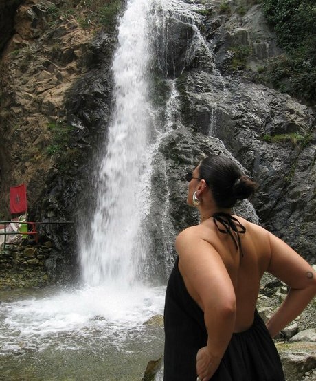 La Tecia Thomas star nice image