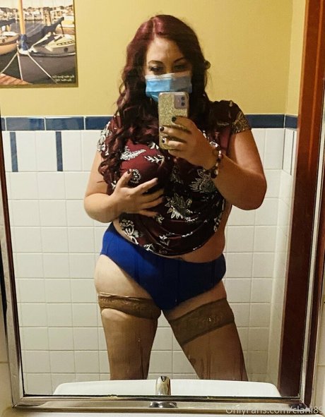 clani89 pornstar nude img