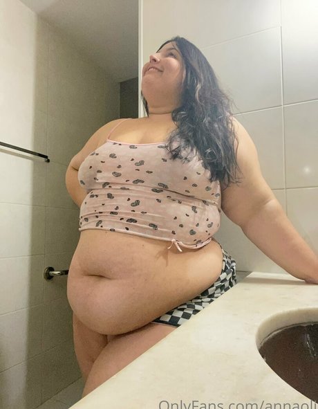 annaoli top model archive