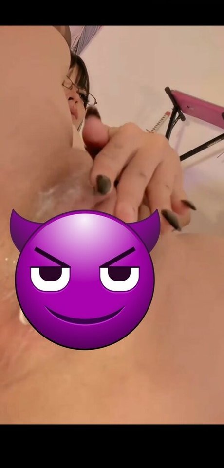 Khada Amanda pornographic actress picture