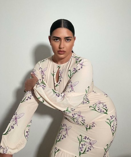 Irena Drezi model pretty images