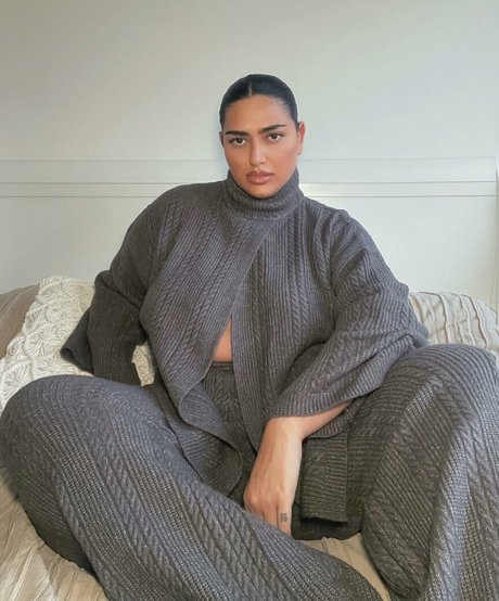 Irena Drezi naked star galleries