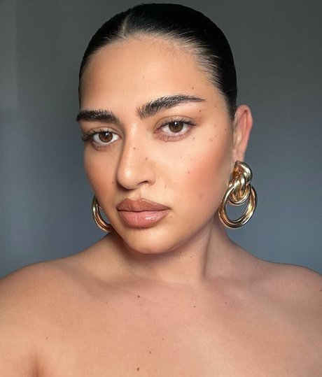 Irena Drezi nude pornstar galleries