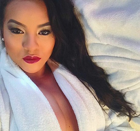 Toni Salina Chee Young pretty star image