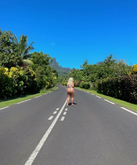 kaylanegs sexy star photos