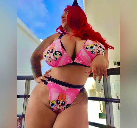 Blaalz hot actress pics