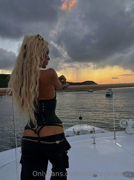 imjordynjames best model image