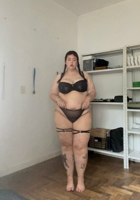 vikki diamond sexy actress photos