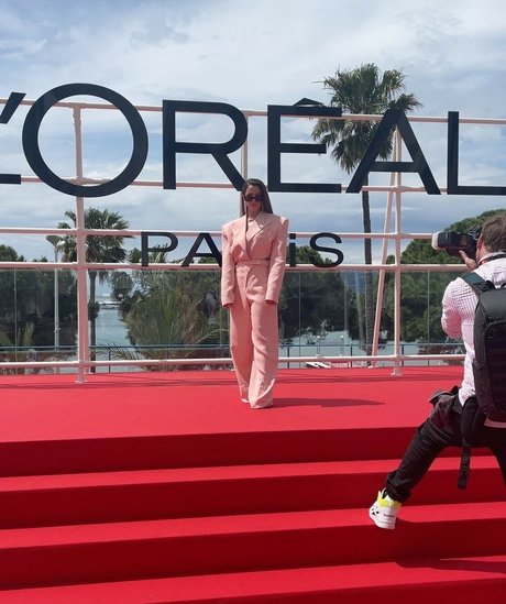 Vanessa Mai pornographic star images