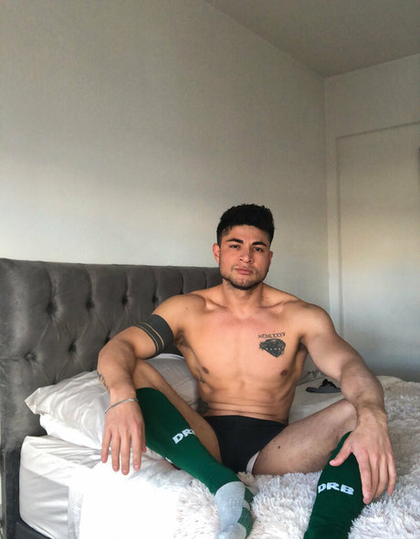 liamgaltyfree perfect star image