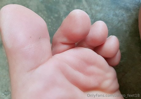 zafiro feet18 pornstar nudes pictures