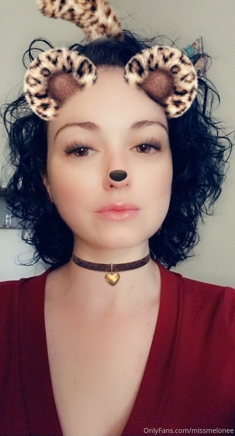 missmelonee pornstar nice image