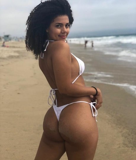 Amanda Carvalho model sex pics