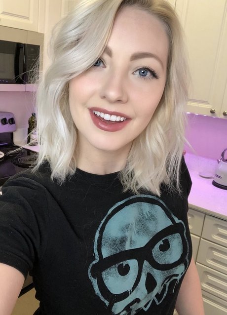 Cannibalqueen high quality star photo