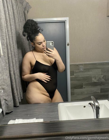 gemthejewels model adult images