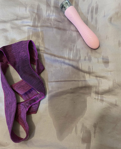 peachesisastonedfruit2 free actress image