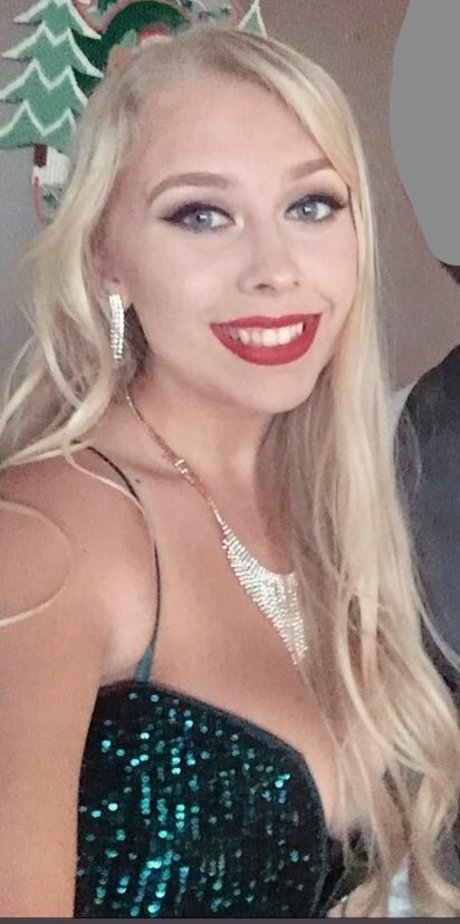 tall redhead onlyfans sexy nudes photo