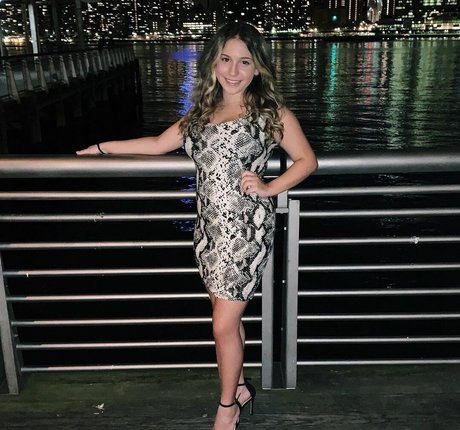 Jenna T best star img