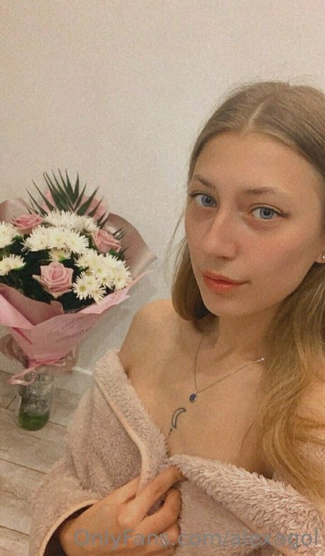 alexagol pornstar hd picture