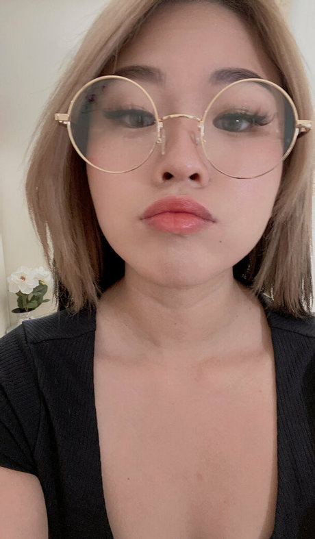 babiebeezz2 0 pornstar pictures