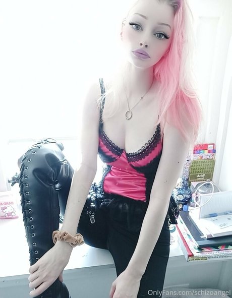 qweenaudrey top star archive