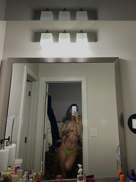 russianmuse pornographic model img