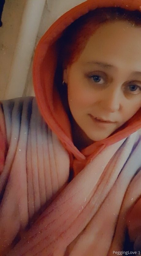 pegginglove top actress galleries