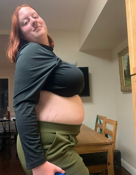 kyliethecurvy star hot pics