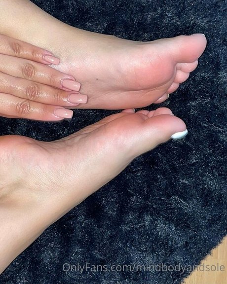 mindbodyandsole erotic actress photo